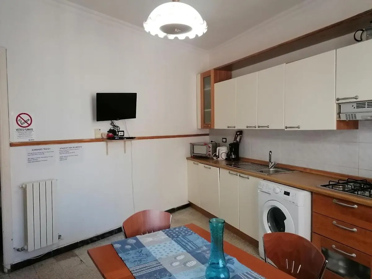 Ca' De Gepi Lägenhet Camporosso